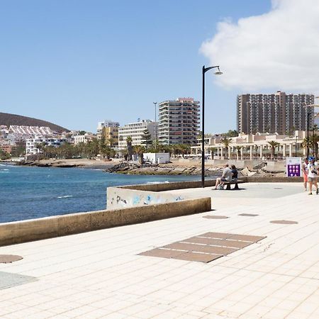 Black And White Apartment Free Wifi Los Cristianos  Ngoại thất bức ảnh