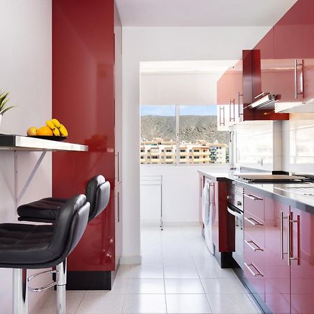 Black And White Apartment Free Wifi Los Cristianos  Ngoại thất bức ảnh