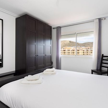 Black And White Apartment Free Wifi Los Cristianos  Ngoại thất bức ảnh