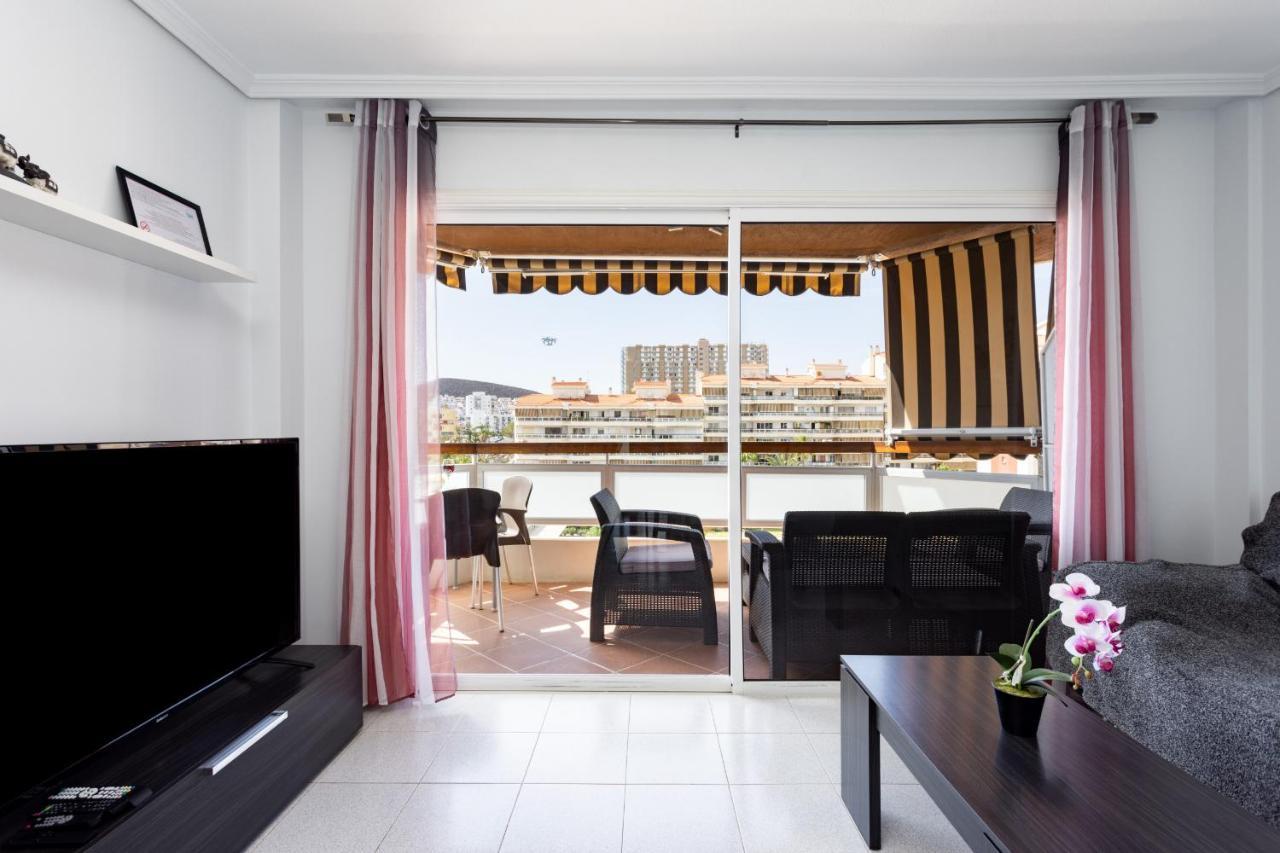 Black And White Apartment Free Wifi Los Cristianos  Ngoại thất bức ảnh
