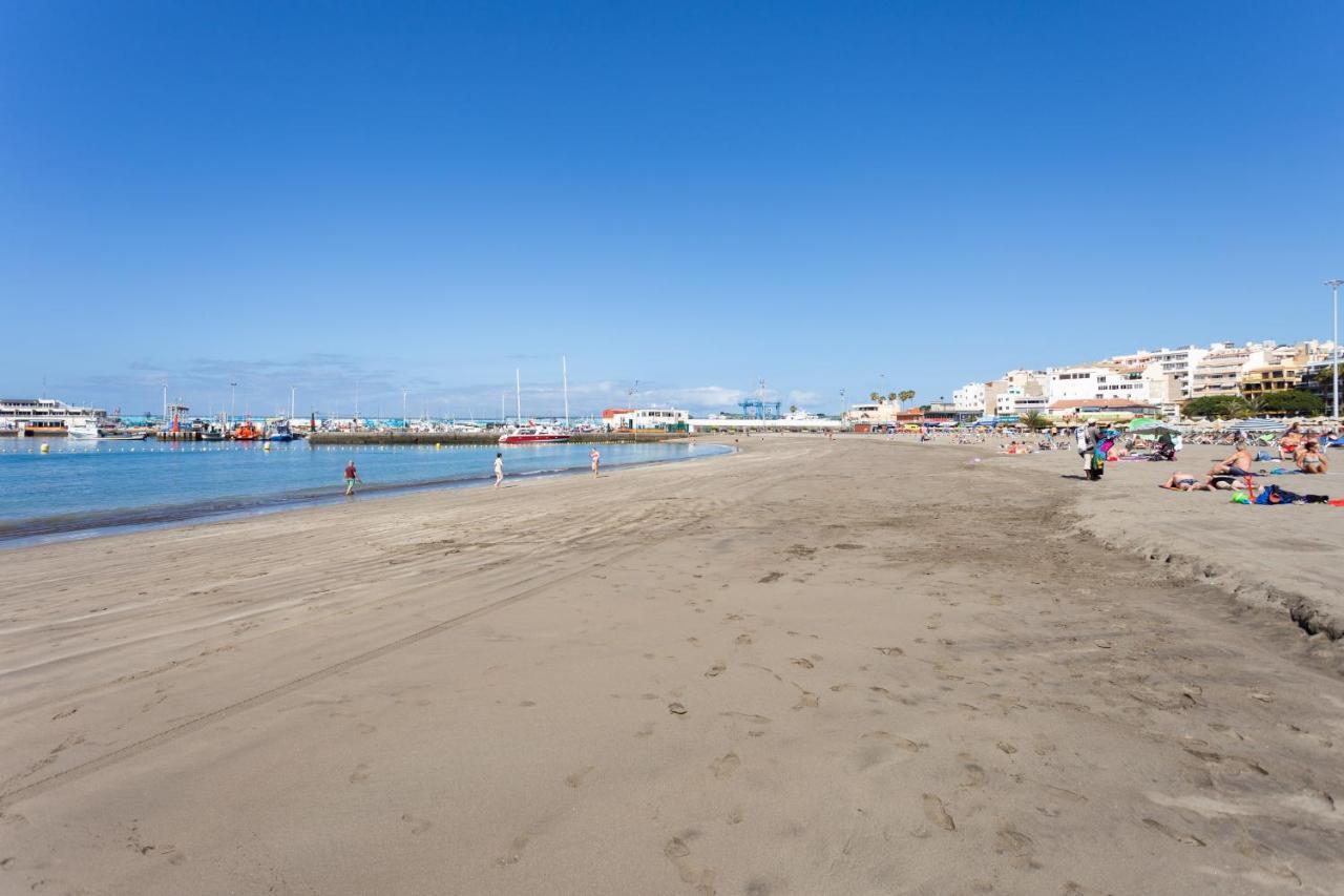 Black And White Apartment Free Wifi Los Cristianos  Ngoại thất bức ảnh